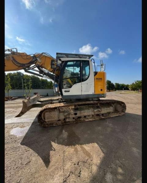 Lease a Liebherr R926 COMPACT Liebherr R926 COMPACT: picture 6