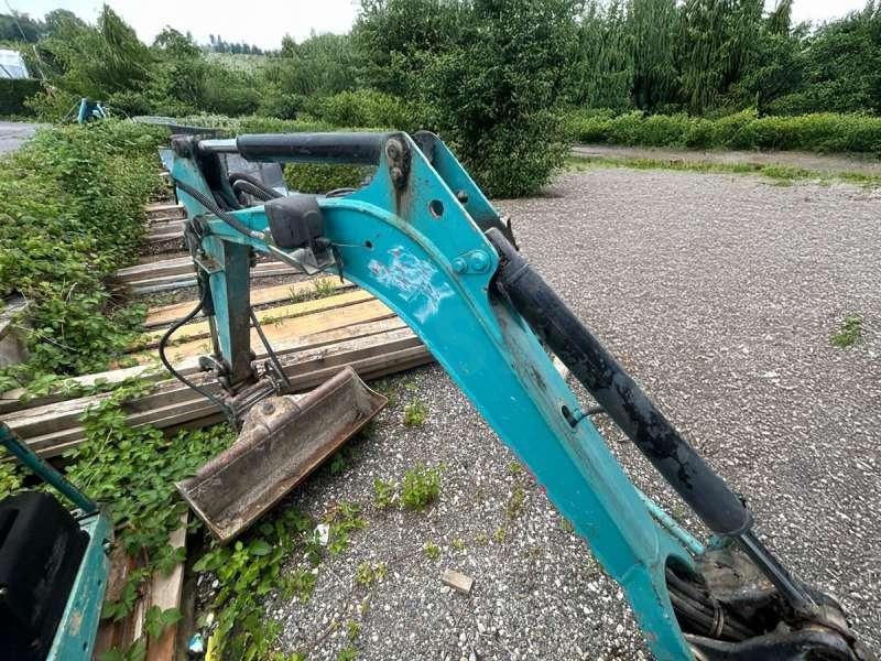 Mini excavator Neuson 1404RD: picture 7