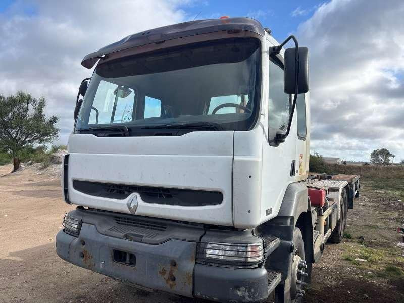 Renault Camion Ampliroll 6X4 - Hook lift truck: picture 3 Renault Camion Ampliroll 6X4 - Hook lift truck: picture 3
