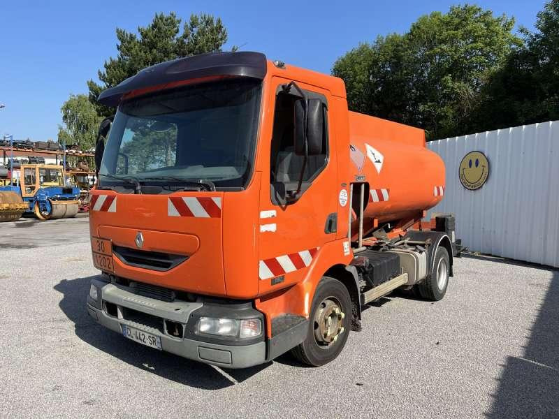 Renault MIDLUM 180 DCI - Tank truck: picture 2 Renault MIDLUM 180 DCI - Tank truck: picture 2