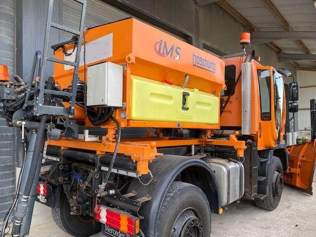 Unimog UNIMOG - Snow removal vehicle: picture 4 Unimog UNIMOG - Snow removal vehicle: picture 4