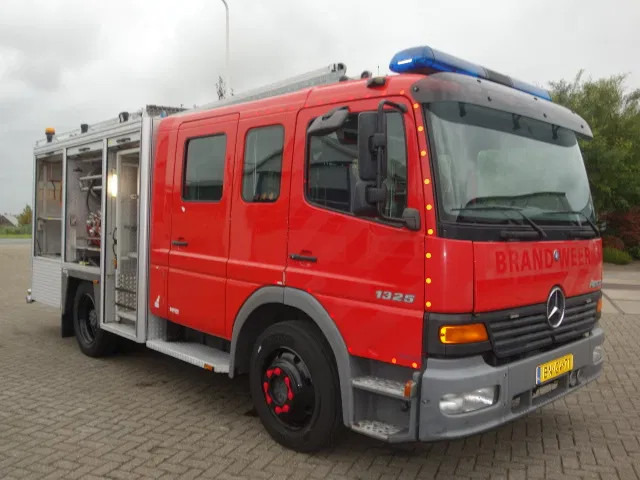Mercedes-Benz Atego 1325 godiva pump bomberos - Fire truck: picture 3 Mercedes-Benz Atego 1325 godiva pump bomberos - Fire truck: picture 3
