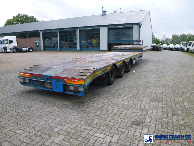 Broshuis 3-axle semi-lowbed trailer 45 t / extendable - Low loader semi-trailer: picture 4 Broshuis 3-axle semi-lowbed trailer 45 t / extendable - Low loader semi-trailer: picture 4