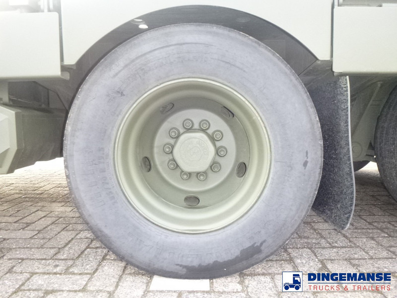 Lease a Broshuis 3-axle semi-lowbed trailer E-2130 / 73 t + ramps Broshuis 3-axle semi-lowbed trailer E-2130 / 73 t + ramps: picture 16