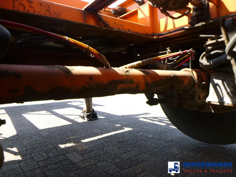 Lease a Dennison 4-axle container combi trailer (3 + 1 axles) 20-30-40-45 ft Dennison 4-axle container combi trailer (3 + 1 axles) 20-30-40-45 ft: picture 8 Lease a Dennison 4-axle container combi trailer (3 + 1 axles) 20-30-40-45 ft Dennison 4-axle container combi trailer (3 + 1 axles) 20-30-40-45 ft: picture 8