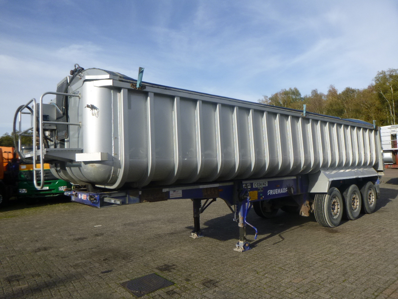 Tipper semi-trailer Fruehauf Tipper trailer alu 35 m3 + tarpaulin: picture 1