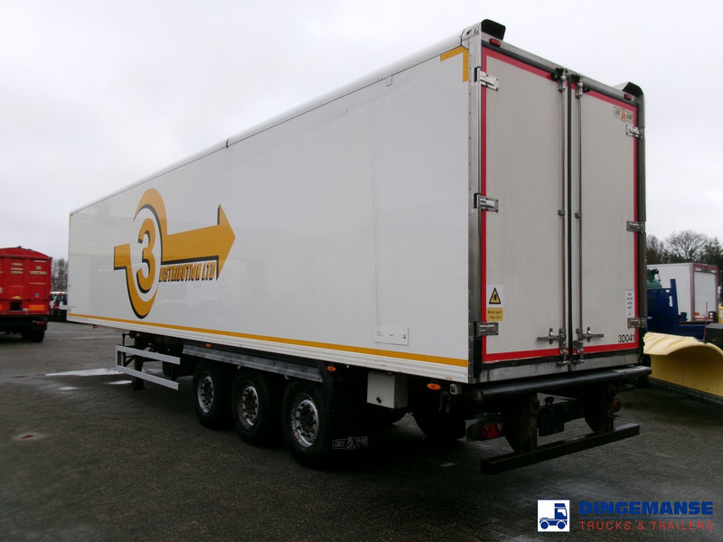 Gray Adams Frigo trailer + Carrier Vector 1850 MT - Refrigerator semi-trailer: picture 3 Gray Adams Frigo trailer + Carrier Vector 1850 MT - Refrigerator semi-trailer: picture 3