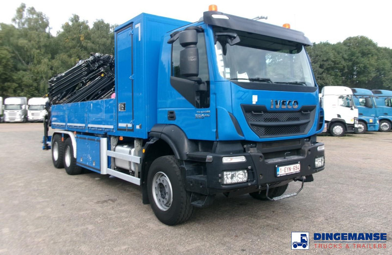 Iveco AD260T33 EEV 6X4 + Hiab 377 E5 Hipro Jib 70 X-4 - Crane truck: picture 2 Iveco AD260T33 EEV 6X4 + Hiab 377 E5 Hipro Jib 70 X-4 - Crane truck: picture 2