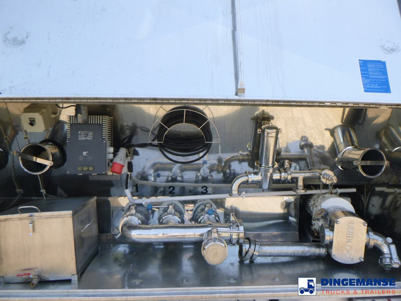 Lease a LAG Food tank inox 32 m3 / 3 comp + pump LAG Food tank inox 32 m3 / 3 comp + pump: picture 20
