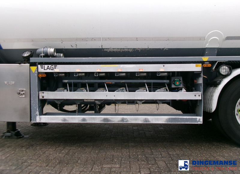 LAG Fuel tank alu 42 m3 / 6 comp + pump - Tank semi-trailer: picture 5 LAG Fuel tank alu 42 m3 / 6 comp + pump - Tank semi-trailer: picture 5