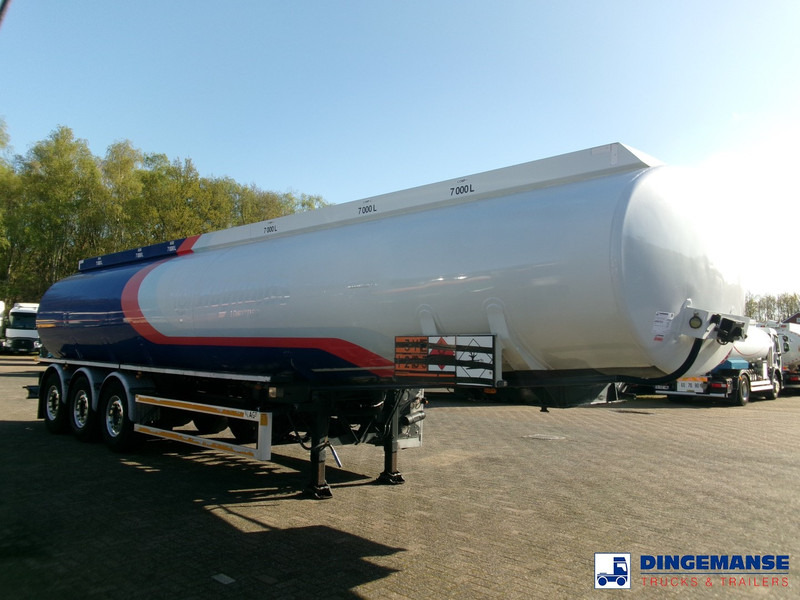 LAG Fuel tank alu 44.5 m3 / 6 comp + pump - Tank semi-trailer: picture 2 LAG Fuel tank alu 44.5 m3 / 6 comp + pump - Tank semi-trailer: picture 2