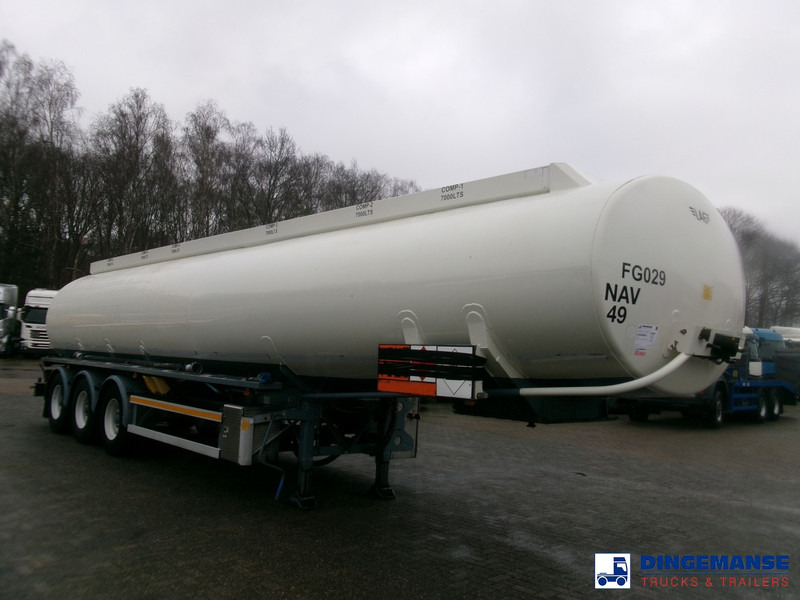 LAG Fuel tank alu 44.5 m3 / 6 comp + pump - Tank semi-trailer: picture 2 LAG Fuel tank alu 44.5 m3 / 6 comp + pump - Tank semi-trailer: picture 2