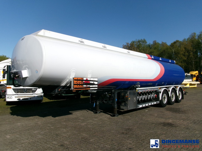 LAG Fuel tank alu 44.5 m3 / 6 comp + pump - Tank semi-trailer: picture 1 LAG Fuel tank alu 44.5 m3 / 6 comp + pump - Tank semi-trailer: picture 1