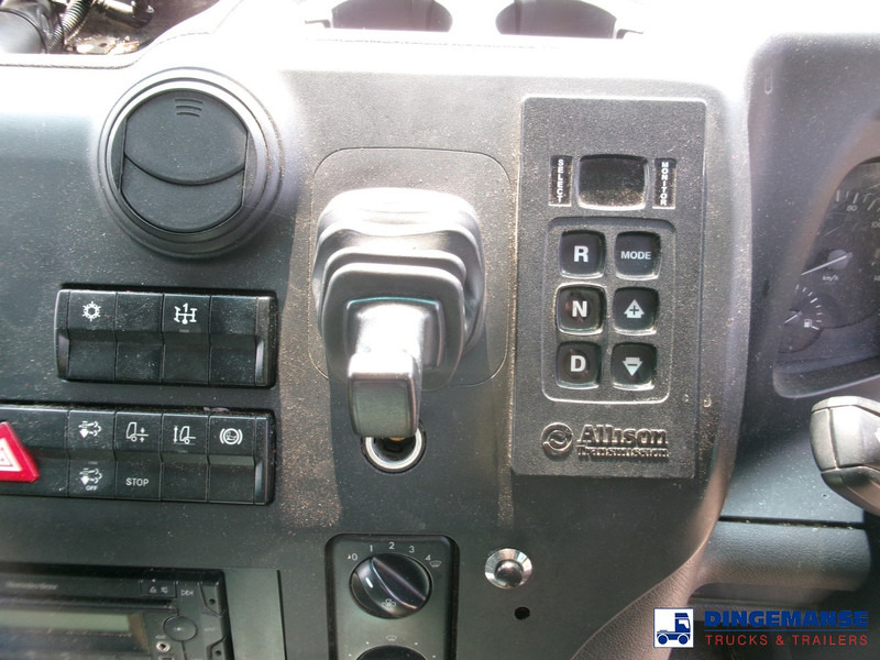 Garbage truck Mercedes-Benz Econic 2630 6x2 RHD Heil refuse truck: picture 18