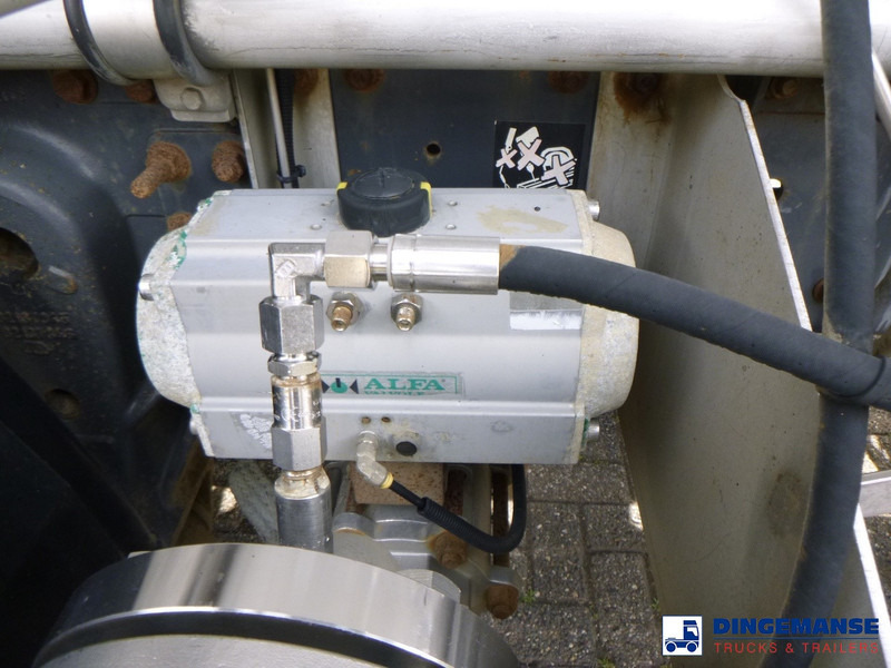 Tank truck Renault Premium 270.19 4x2 dxi gas tank 19.7 m3 / 1 comp: picture 19
