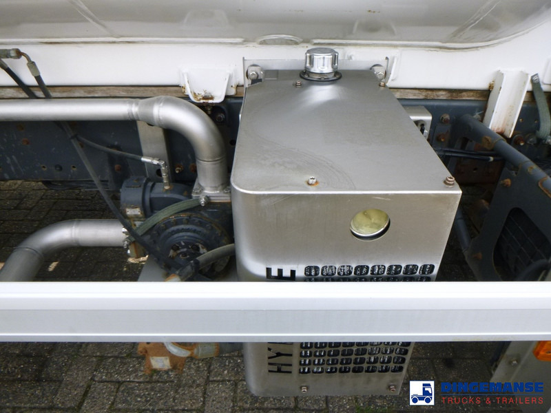Tank truck Renault Premium 270.19 4x2 dxi gas tank 19.7 m3 / 1 comp: picture 11