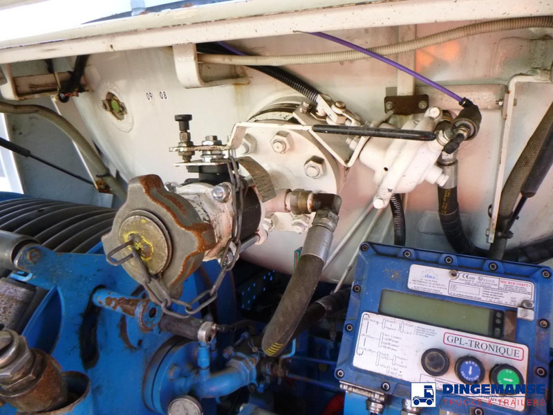 Tank truck Renault Premium 280 dxi 4x2 gas tank 19.2 m3: picture 14 Tank truck Renault Premium 280 dxi 4x2 gas tank 19.2 m3: picture 14