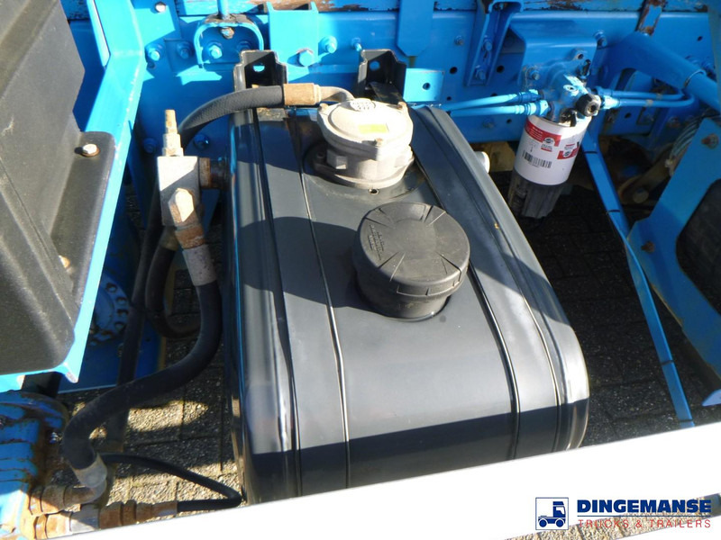 Tank truck Renault Premium 280 dxi 4x2 gas tank 19.2 m3: picture 9 Tank truck Renault Premium 280 dxi 4x2 gas tank 19.2 m3: picture 9