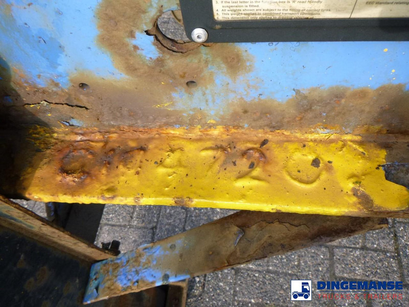 Container transporter/ Swap body semi-trailer SDC 3-axle container trailer 20-30 ft + ADR: picture 7 Container transporter/ Swap body semi-trailer SDC 3-axle container trailer 20-30 ft + ADR: picture 7