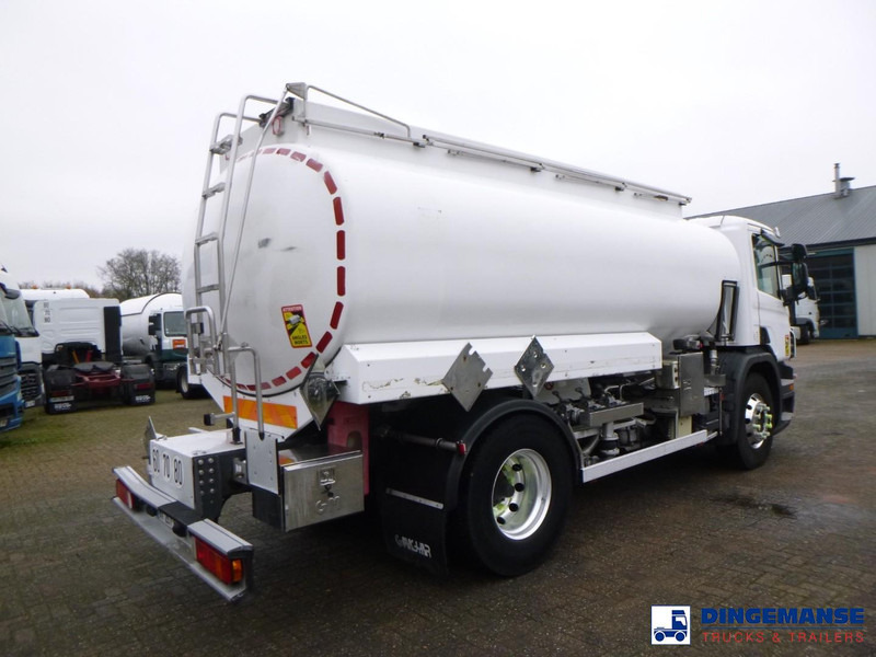 Scania P 270 DB 4x2 fuel tank 14 m3 / 3 comp - Tank truck: picture 4 Scania P 270 DB 4x2 fuel tank 14 m3 / 3 comp - Tank truck: picture 4