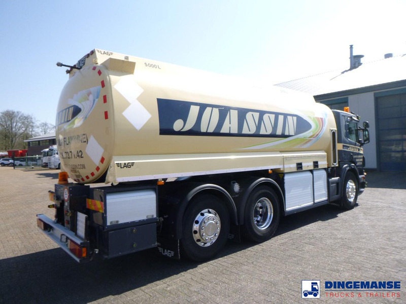 Scania P 420 6x2 fuel tank 20.6 m3 / 4 comp - Tank truck: picture 3 Scania P 420 6x2 fuel tank 20.6 m3 / 4 comp - Tank truck: picture 3