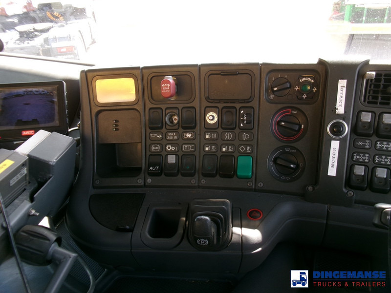 Snow removal vehicle Scania P114-340 CB 6X6 RHD gritter / snow plough: picture 18