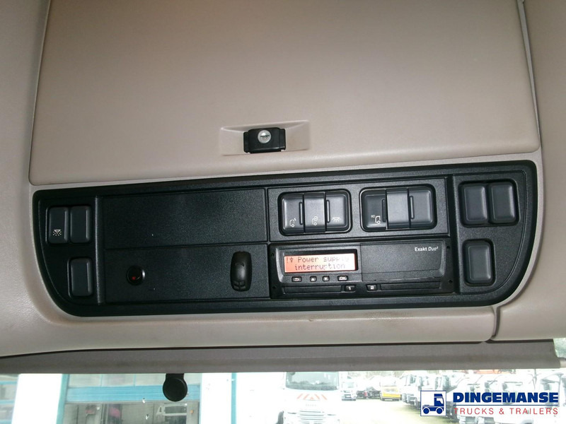Tractor unit DAF XF 106 6x2 RHD Euro 6 + Hydraulics: picture 17 Tractor unit DAF XF 106 6x2 RHD Euro 6 + Hydraulics: picture 17