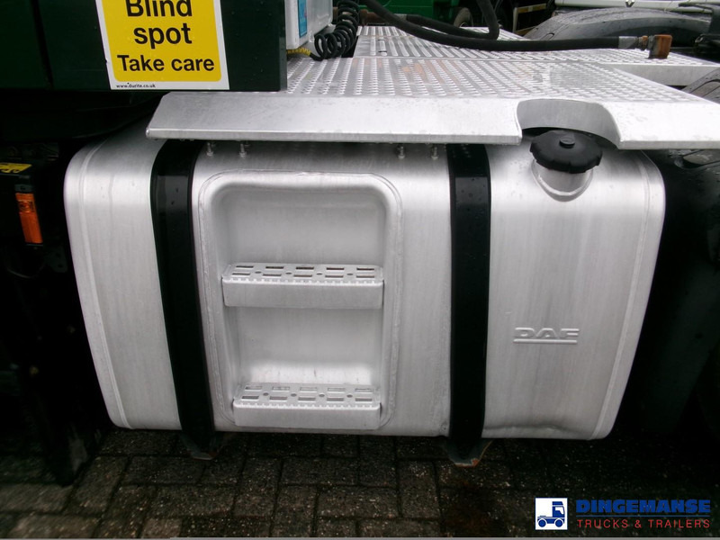 Tractor unit DAF XF 106 6x2 RHD Euro 6 + Hydraulics: picture 6 Tractor unit DAF XF 106 6x2 RHD Euro 6 + Hydraulics: picture 6