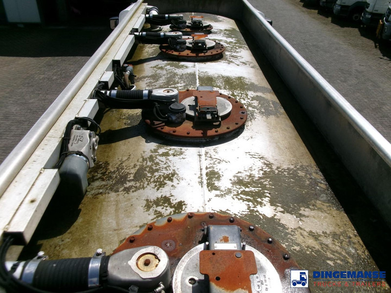 Tank truck Volvo FE 260 4x2 dxi fuel tank 13.3 m3 / 4 comp / ADR 21-06-2024: picture 17