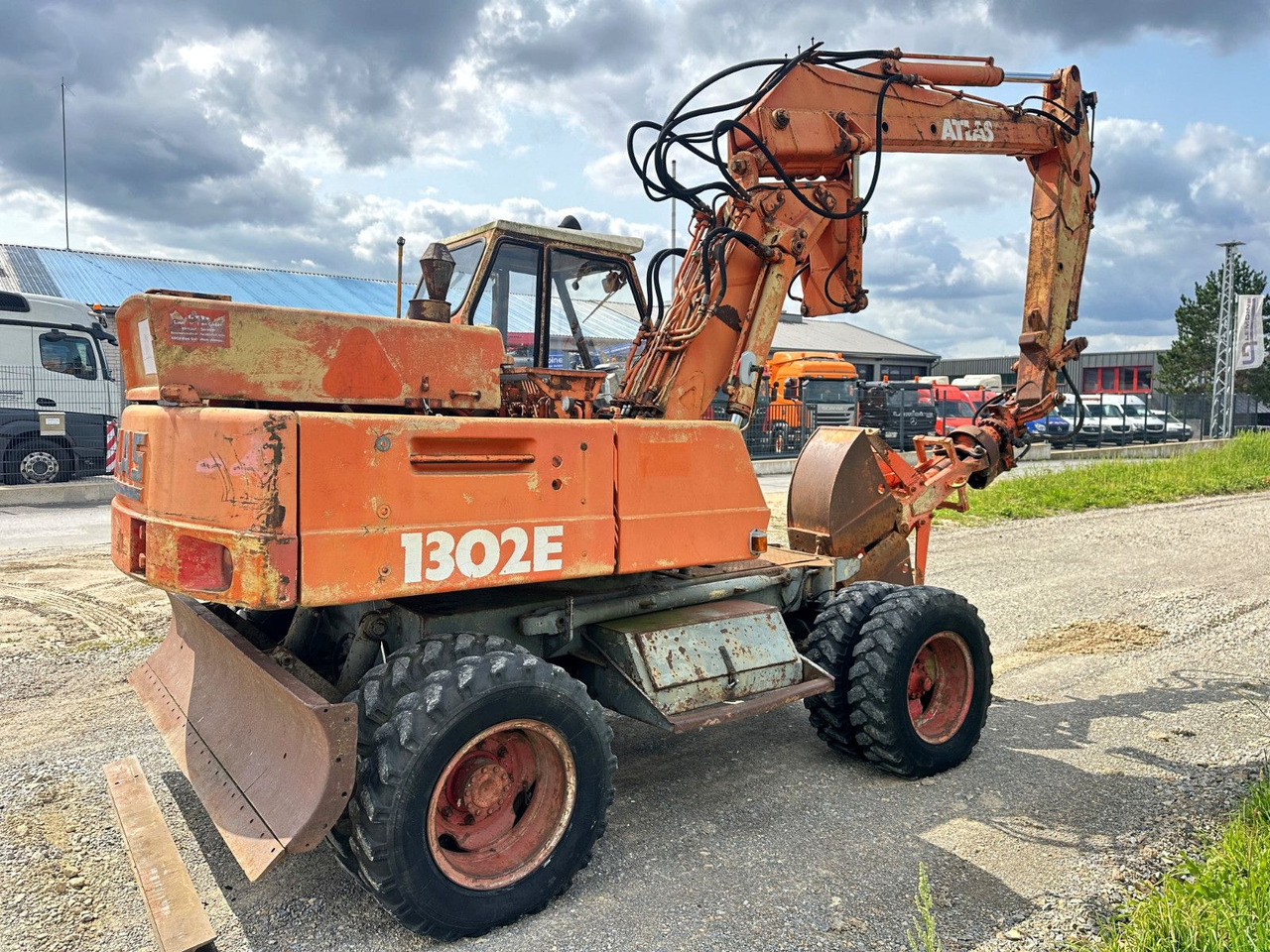 Wheel excavator Atlas MOBILBAGGER 1302 E: picture 9
