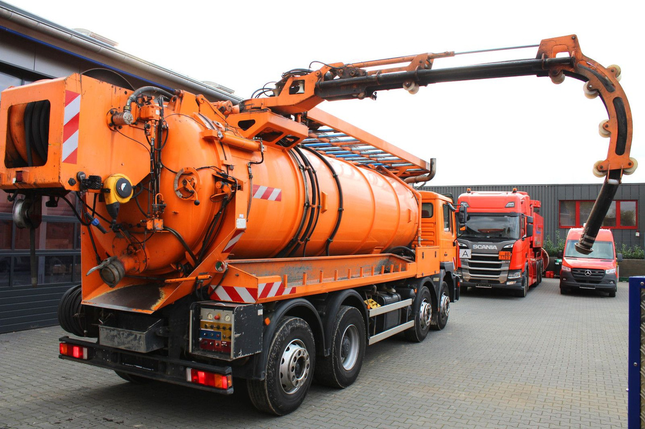 MAN FE 32.410 A 8x2 Assmann 17m³ Saug u.Druck INOX - Vacuum truck: picture 5 MAN FE 32.410 A 8x2 Assmann 17m³ Saug u.Druck INOX - Vacuum truck: picture 5