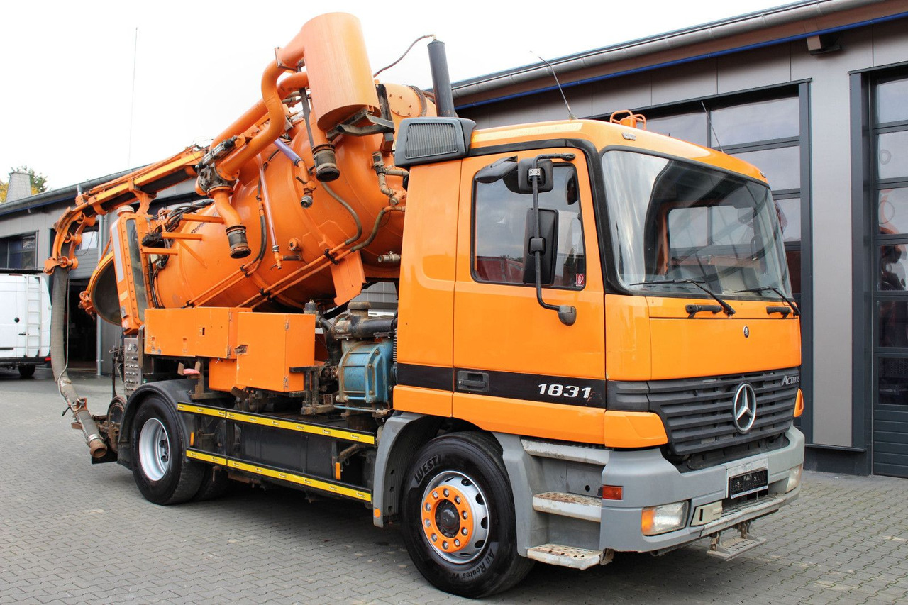 Mercedes-Benz Actros 1831 4x2 Hellmers 6,5m³ V2A INOX Kipper - Vacuum truck: picture 1 Mercedes-Benz Actros 1831 4x2 Hellmers 6,5m³ V2A INOX Kipper - Vacuum truck: picture 1