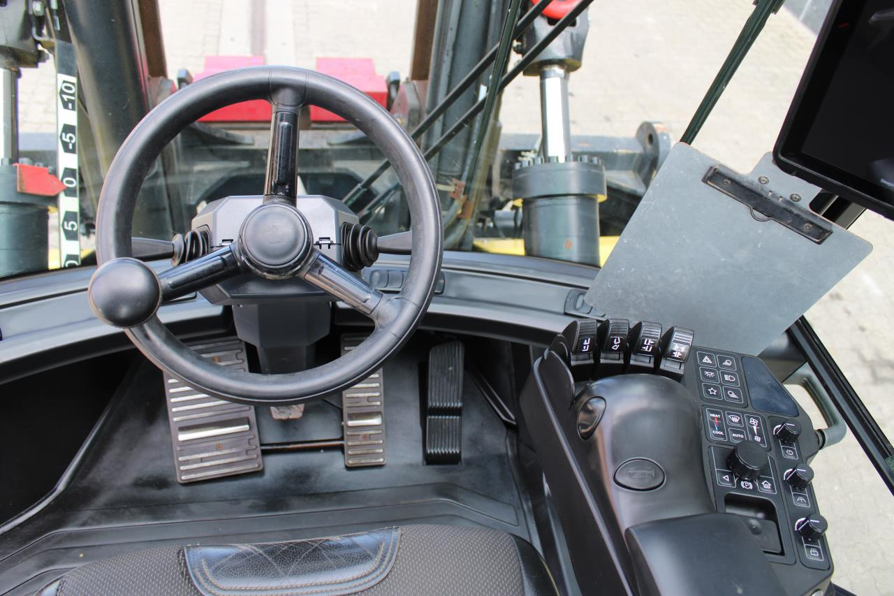Hyster H16.00XD-12 - Diesel forklift: picture 4 Hyster H16.00XD-12 - Diesel forklift: picture 4