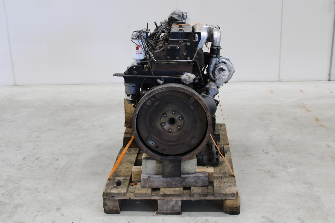 Perkins  - Engine: picture 2 Perkins  - Engine: picture 2