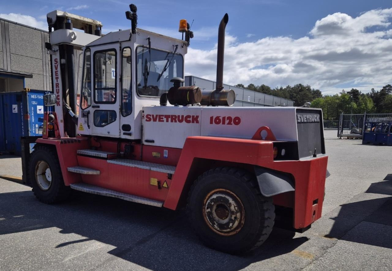 SveTruck 16120 - Diesel forklift: picture 2 SveTruck 16120 - Diesel forklift: picture 2