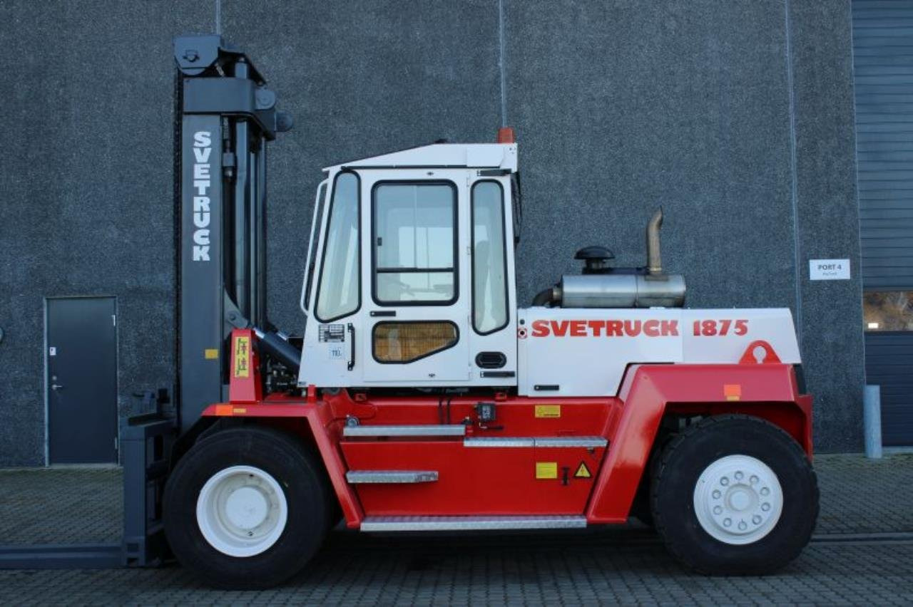SveTruck 1875-33 - Diesel forklift: picture 1 SveTruck 1875-33 - Diesel forklift: picture 1