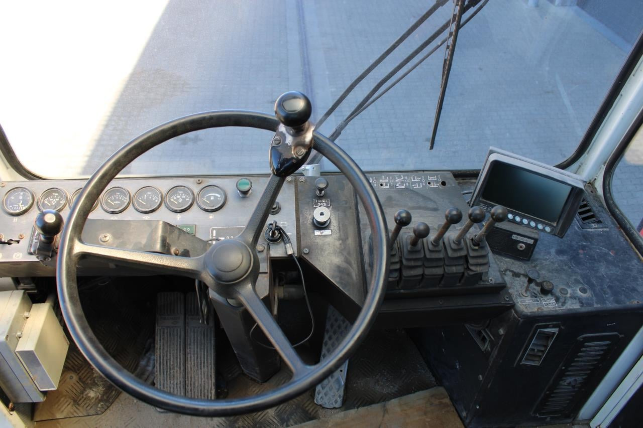 SveTruck 32120-47 - Diesel forklift: picture 4 SveTruck 32120-47 - Diesel forklift: picture 4