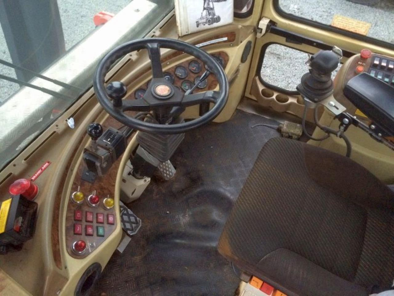 SveTruck TMF 28-21 - Diesel forklift: picture 4 SveTruck TMF 28-21 - Diesel forklift: picture 4