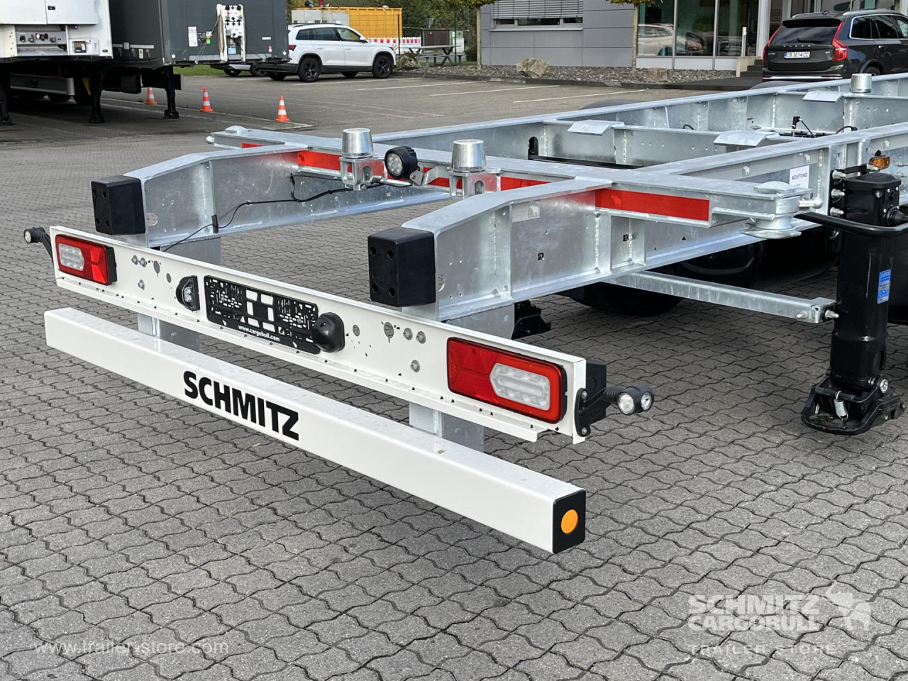 SCHMITZ Zentralachsanhänger Wechselfahrgestell - Container transporter/ Swap body trailer: picture 3 SCHMITZ Zentralachsanhänger Wechselfahrgestell - Container transporter/ Swap body trailer: picture 3