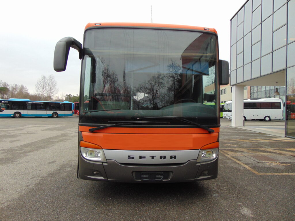 N.1 SETRA S 417 UL – Anno 2009 - Suburban bus: picture 2 N.1 SETRA S 417 UL – Anno 2009 - Suburban bus: picture 2