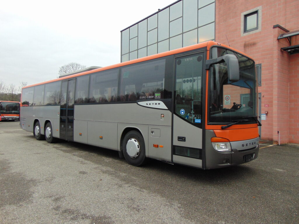 N.1 SETRA S 417 UL – Anno 2009 - Suburban bus: picture 1 N.1 SETRA S 417 UL – Anno 2009 - Suburban bus: picture 1
