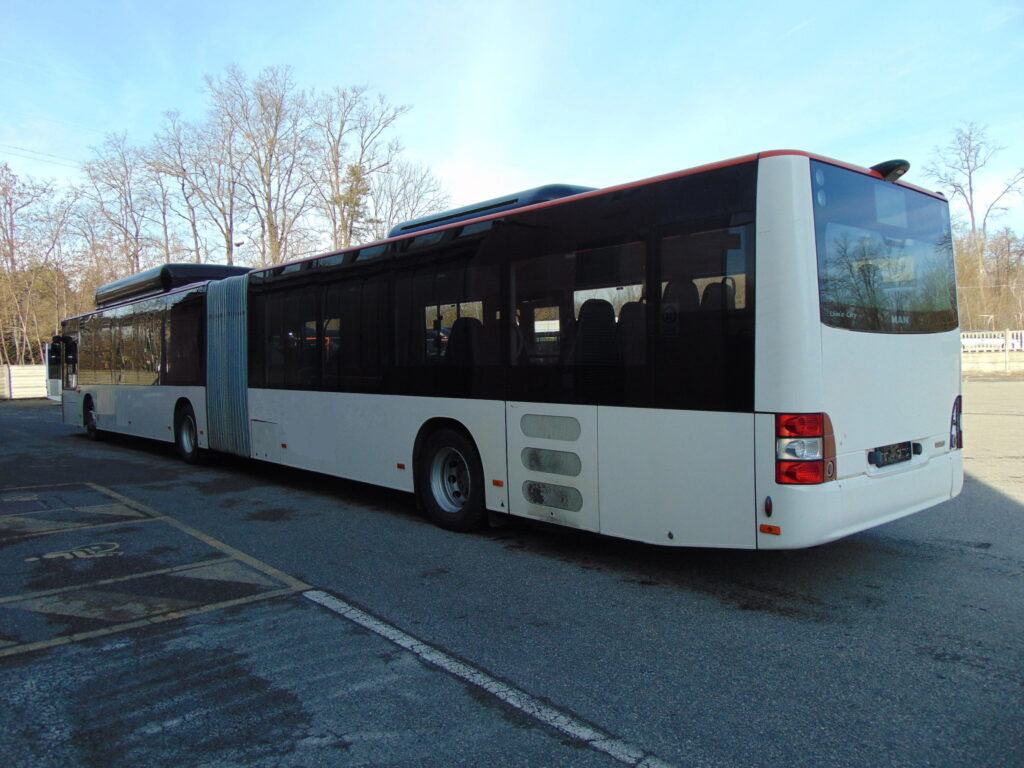 N.3 MAN LION’S CITY GL CNG – Anno 2014 - Articulated bus: picture 4 N.3 MAN LION’S CITY GL CNG – Anno 2014 - Articulated bus: picture 4