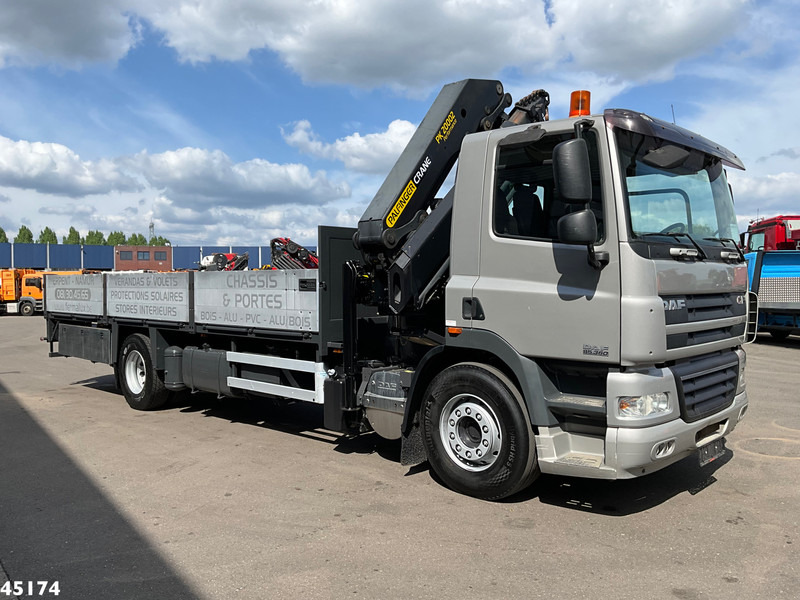 DAF FA 85 CF 360 Palfinger 20 Tonmeter laadkraan - Crane truck: picture 5 DAF FA 85 CF 360 Palfinger 20 Tonmeter laadkraan - Crane truck: picture 5
