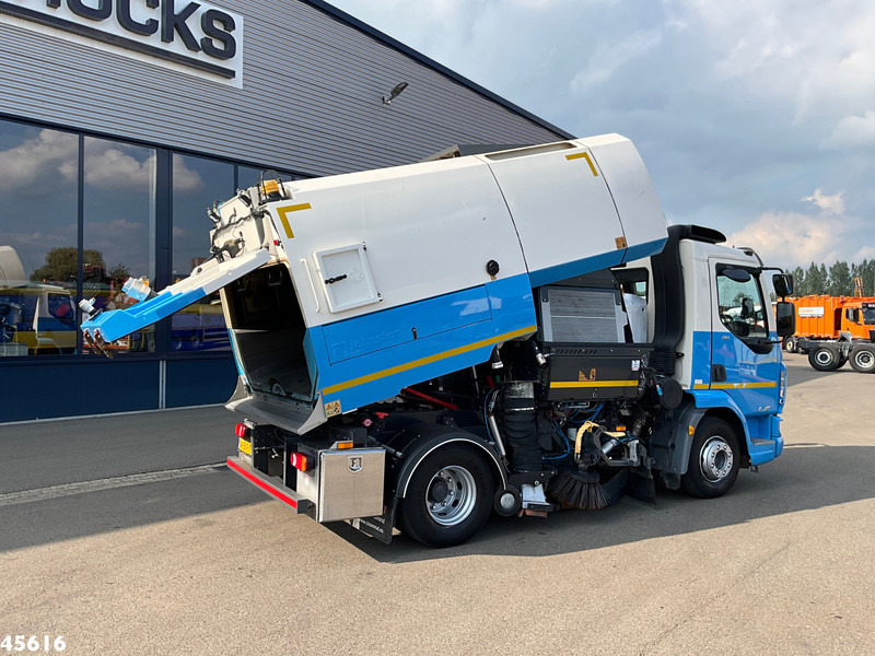 Lease a DAF FA LF 180 Euro 6 Johnston VS502 Just 138.807 km! DAF FA LF 180 Euro 6 Johnston VS502 Just 138.807 km!: picture 7