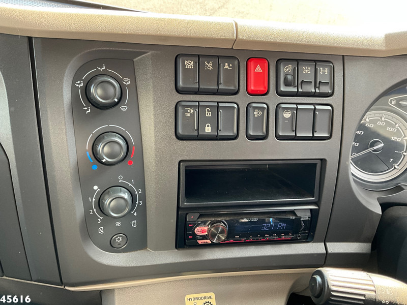 Lease a DAF FA LF 180 Euro 6 Johnston VS502 Just 138.807 km! DAF FA LF 180 Euro 6 Johnston VS502 Just 138.807 km!: picture 16