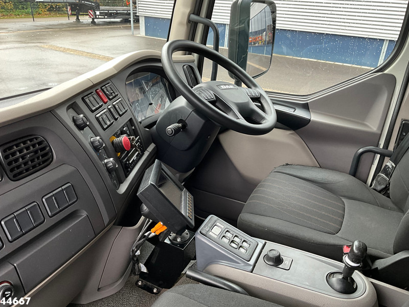 Garbage truck DAF FA LF 230 Euro 6 RHD Terberg 8m³ Just 67.505 Km!: picture 8 Garbage truck DAF FA LF 230 Euro 6 RHD Terberg 8m³ Just 67.505 Km!: picture 8