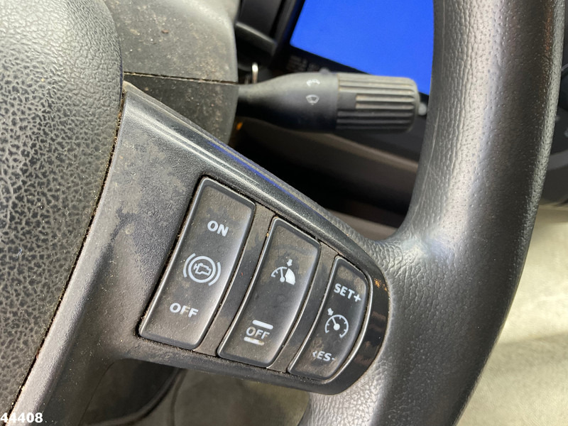 Autotransporter truck DAF FA LF 250 Euro 6 Autotransporter met laadklep: picture 12 Autotransporter truck DAF FA LF 250 Euro 6 Autotransporter met laadklep: picture 12