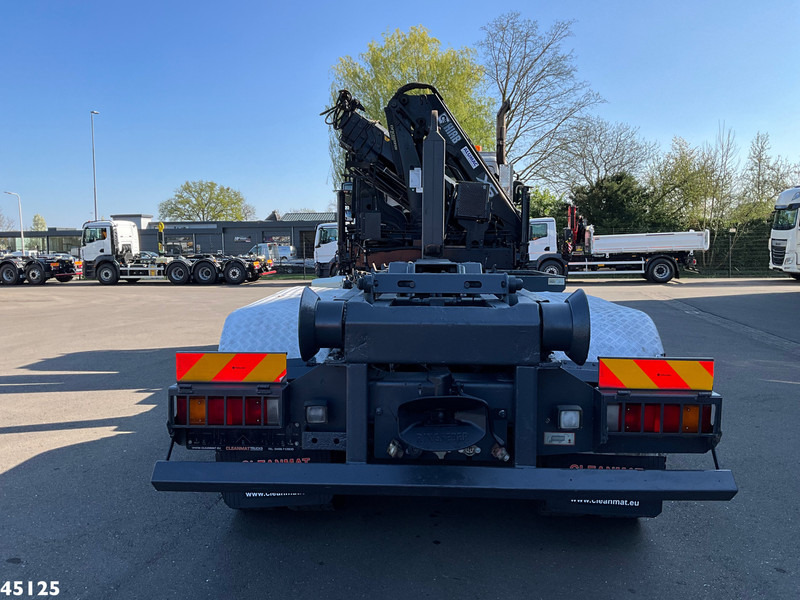 DAF FAD 85 CF 460 8x4 Hiab 16 Tonmeter laadkraan - Hook lift truck, Crane truck: picture 3 DAF FAD 85 CF 460 8x4 Hiab 16 Tonmeter laadkraan - Hook lift truck, Crane truck: picture 3