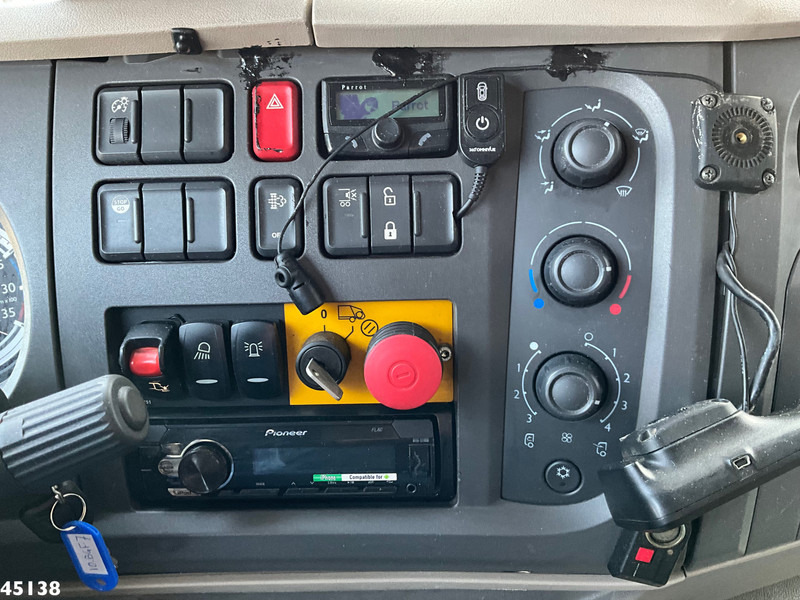 Garbage truck DAF FAG LF 220 Euro 6 Terberg Olympus 14m³ Just 122.749 km!: picture 12