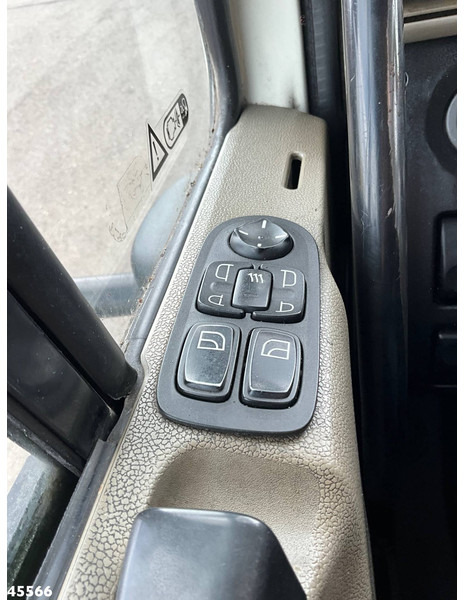 Garbage truck DAF FAN 75 CF 360 Euro 5 Faun 24m³ Manual Gearbox: picture 14